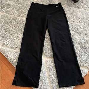 Nike Fit Dry Yoga Pant